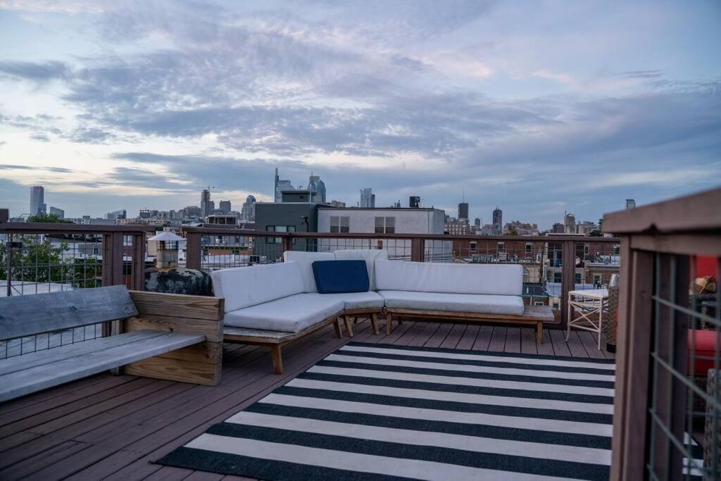 Double Decker Roofdeck Gorgeous View In Passyunk