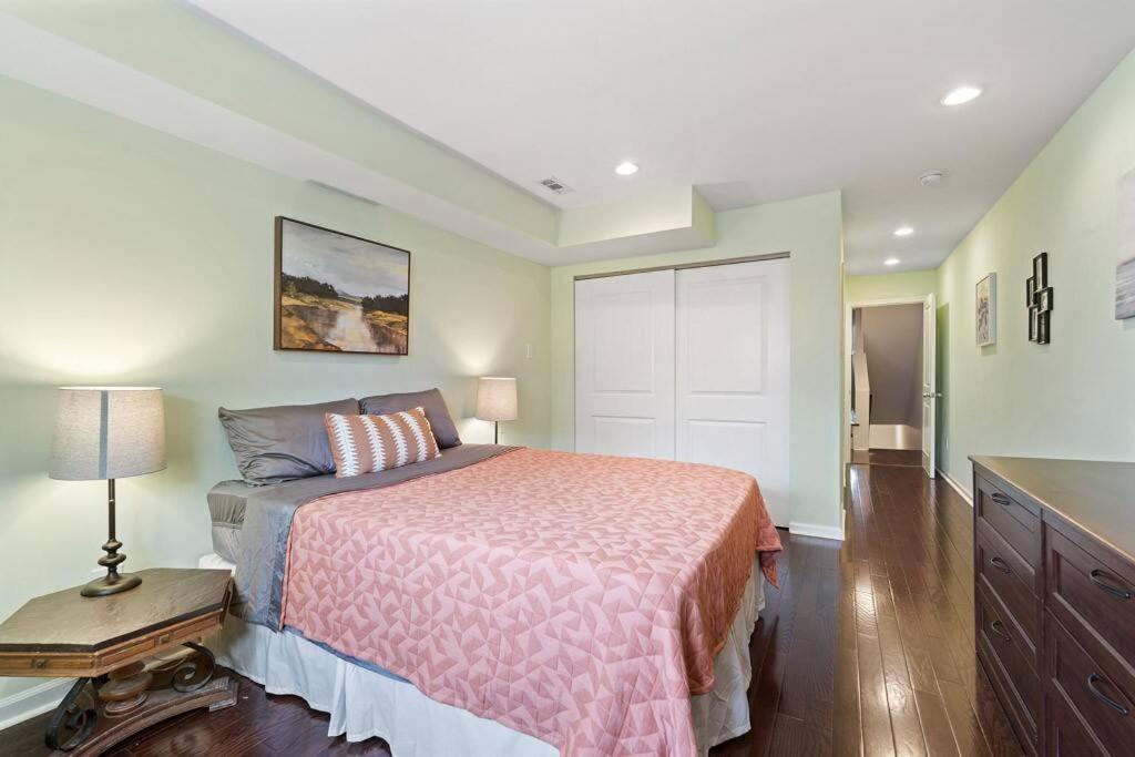 Double Decker Roofdeck Gorgeous View In Passyunk * Philadelphia