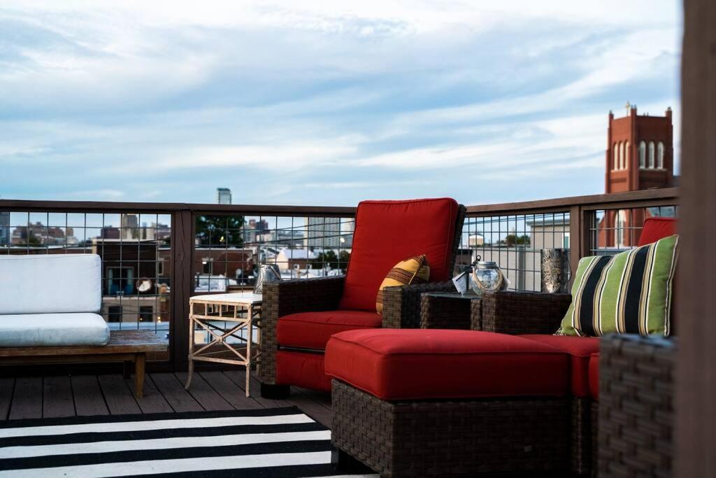 Double Decker Roofdeck Gorgeous View In Passyunk